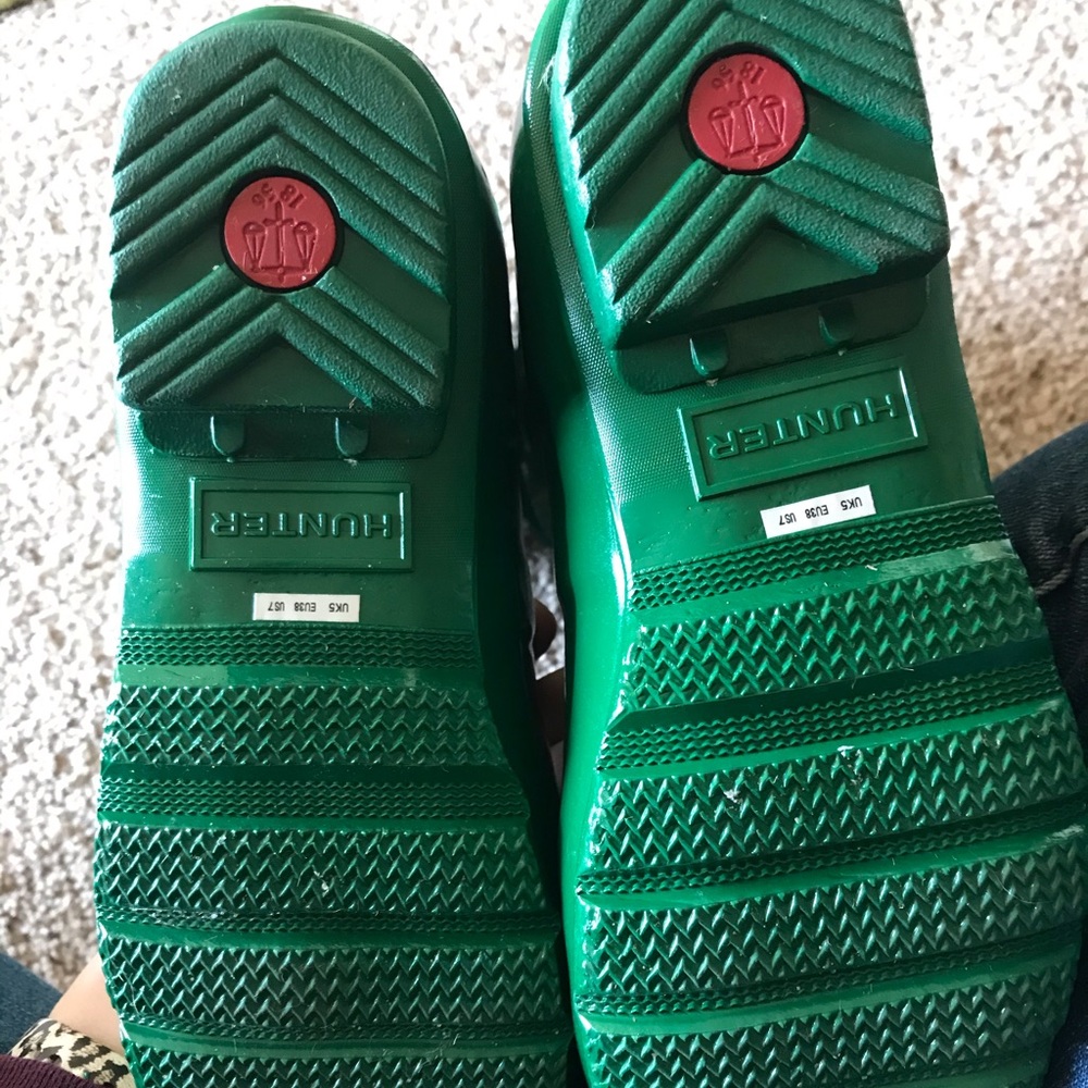 Hunter Glossy Emerald Green Short Rain Boots - Picture 6 of 8